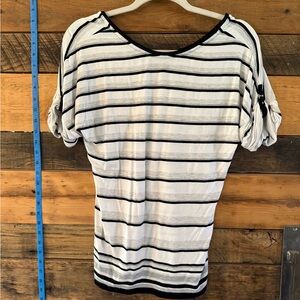White House Black Market Striped Ruched-Sleeve Top — XXS
